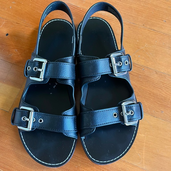 Madewell Black Buckle Sandals - Picture 1 of 5